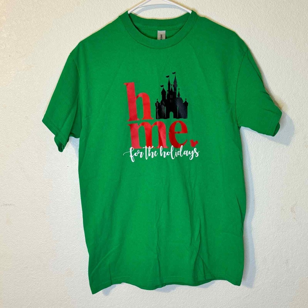 Disney Home for the Holidays T-Shirt Green Castle Christmas Holiday Shirt L